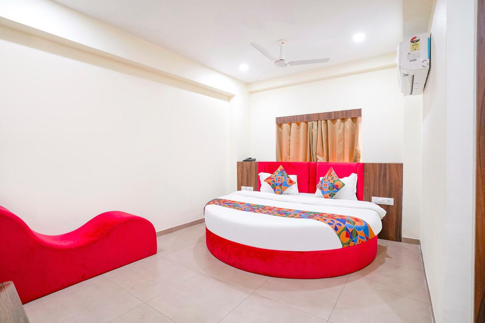 Fabhotel Hill Park I Vadodara Dış mekan fotoğraf